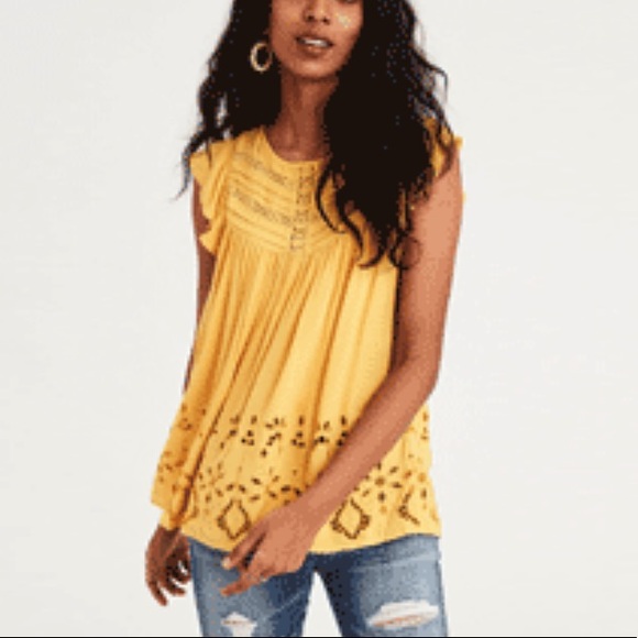 American Eagle Outfitters Tops - American eagle yellow blouse tee